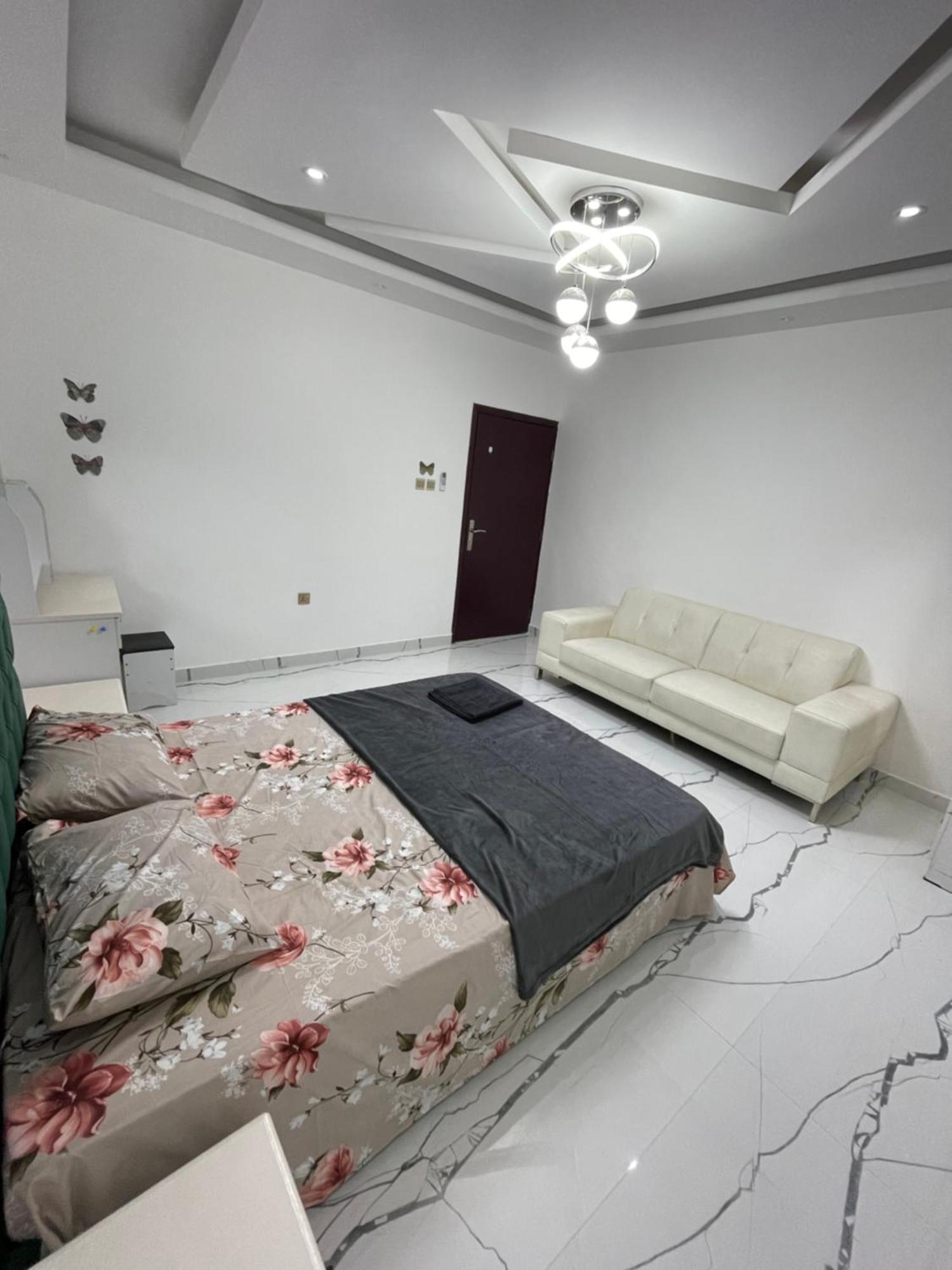Garden Villa, Rawda 3,Ajman Exterior photo